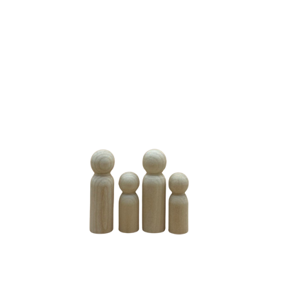 Set van 4 houten pegdolls als gezin.