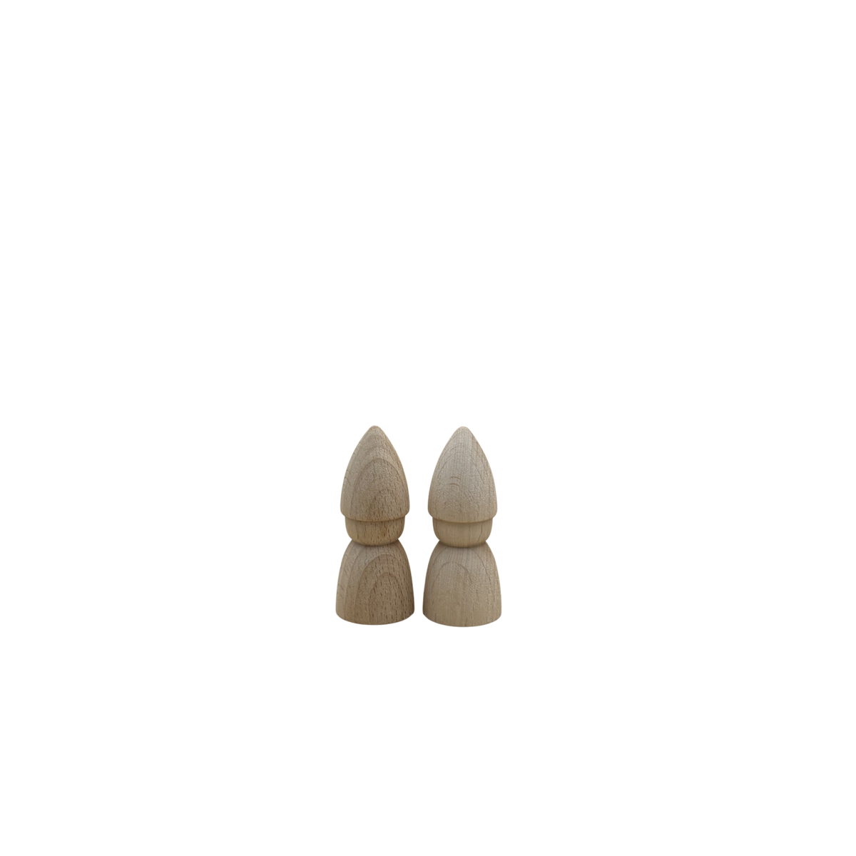 2 houten kegelpoppetje als kabouters of Sinterklazen.